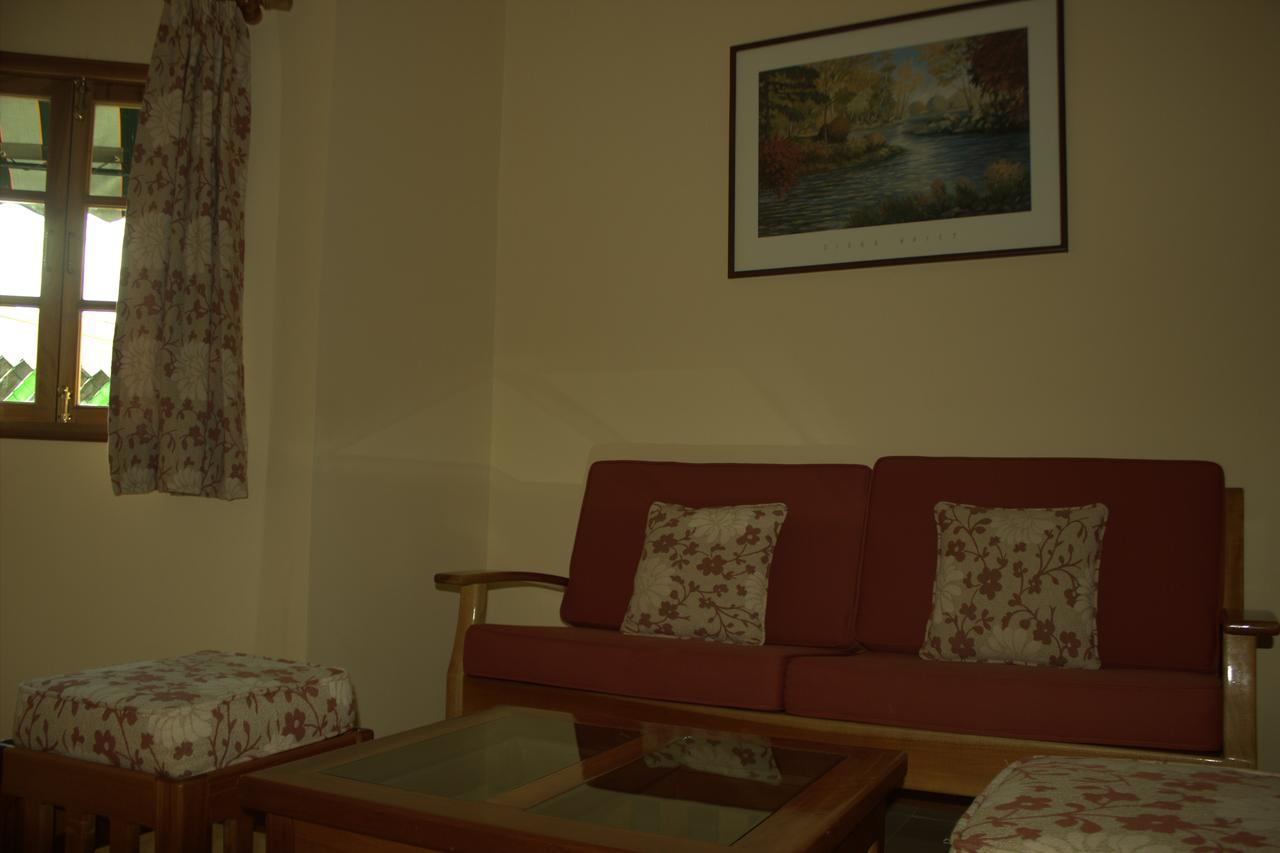 กังกุน อินเตอร์เนชั่นแนล สวีท Apartment แคนคูน ภายนอก รูปภาพ